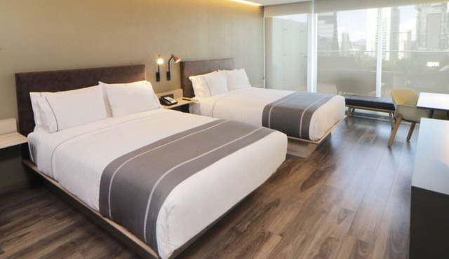 4 Elegant Rooms with Terrace in Vibrant Guadalajara - Close to Navidalia