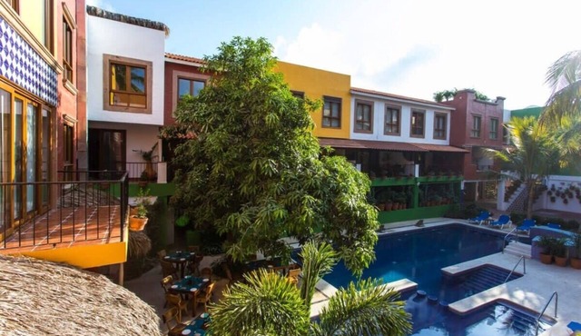 4 Fantastic 2BR Master Suites Ideal Location