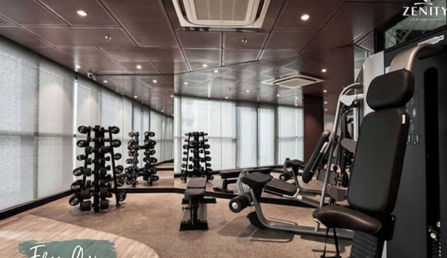 4BR Serene Oasis at Zenity Luxurious Pool & Gym