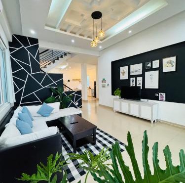 5 Bedroom Villa in Vung Tau- Biệt thự 5 phòng Bãi sau- The Black & White Garden Villa