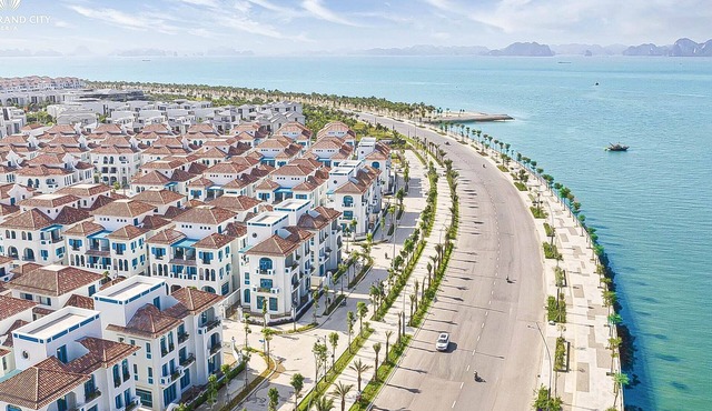 6BR 5.5bth NEW Villa - 1min walk to beachfront - Tour arrangement