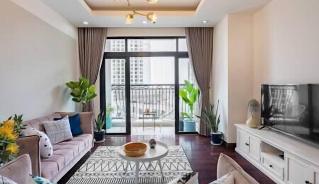 A luxury apartment @ Royal City 72A Nguyen TTrai str., Thanh Xuan Dist. Ha Noi