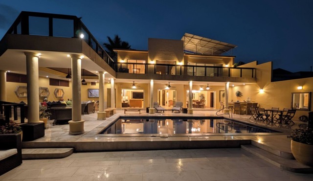 A private retreat with unmatched views. CASAMÁ, where luxury meets the ocean.