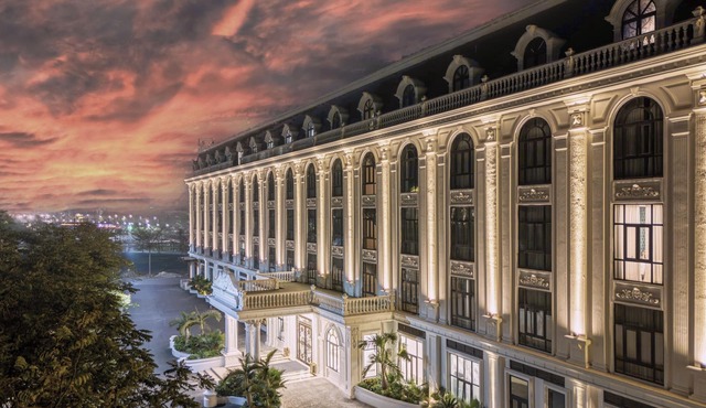 Adamo Hotel Hung Yen