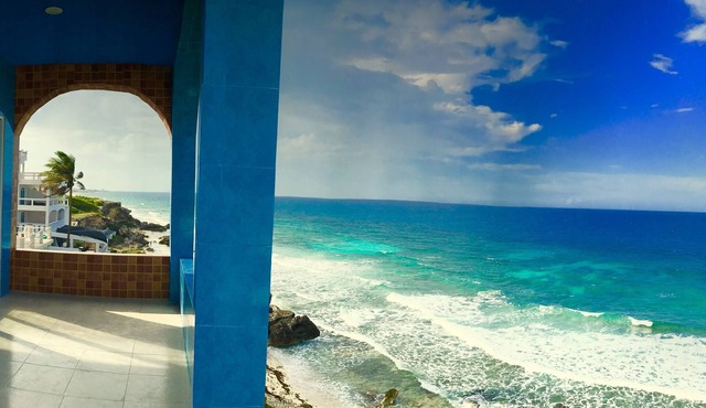 Affordable and Relaxing Ocean Front Rooftop Master Suite w Stunning 360 Views!!!