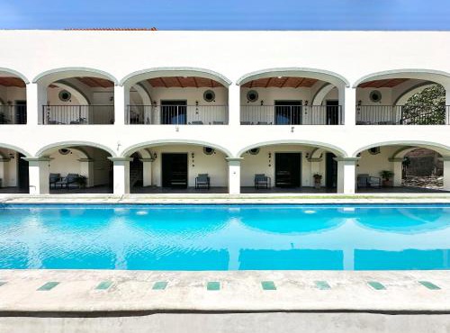 Ajijic Retreat Studio with Outdoor Salt Water Pool