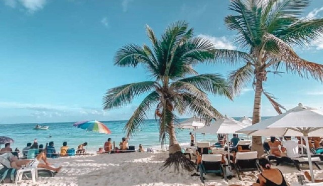 AKBAL Playa - Beach Zone