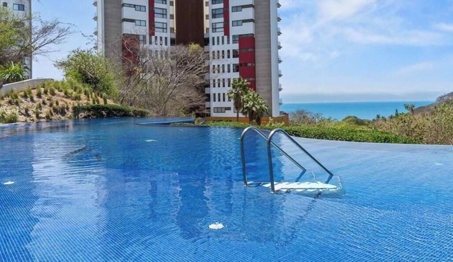 Alamar 306 - Oceanview Condo w Beach Club Access