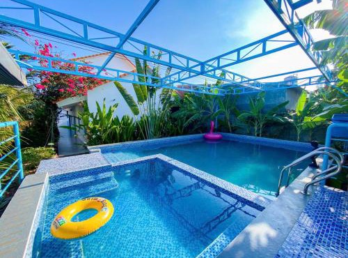 Alo Homestay Phan Thiết - Nguyên Căn 7 PN Cho 20 Khách - Bao Gồm Bếp - Hồ Bơi - Sân Chơi BBQ