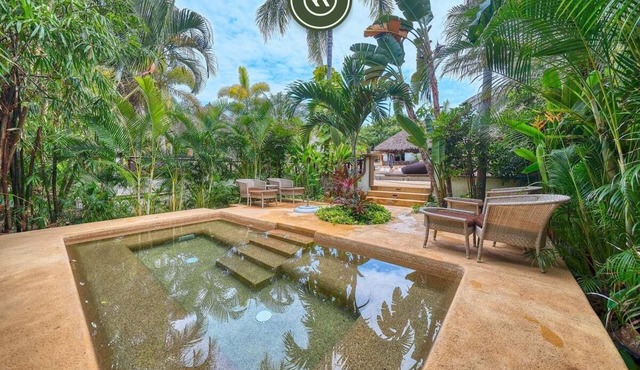Amazing 2BR Condo - Lagoon Pool, Golf