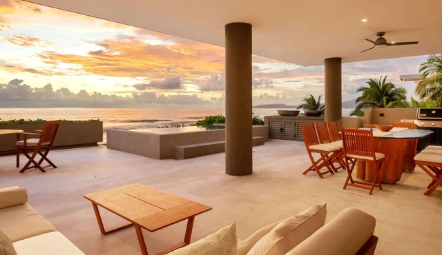 Anera: Seaside Luxury Retreat with Ocean Views