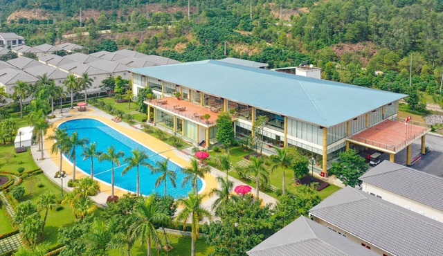 Anh Phat Resort