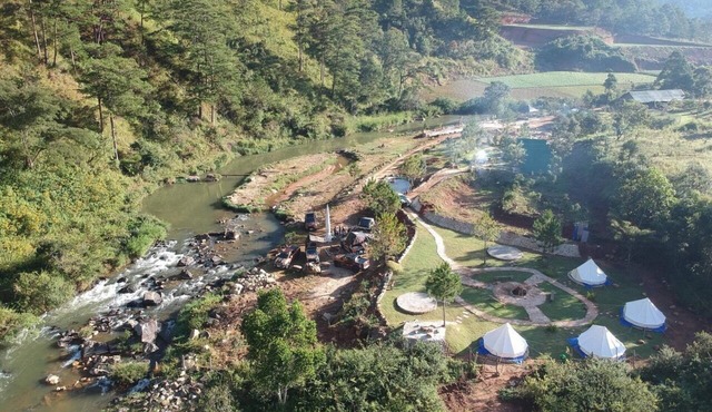 Ankroet Camp Da Lat
