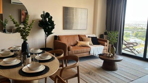 Apartment 842 Omega Black Tower