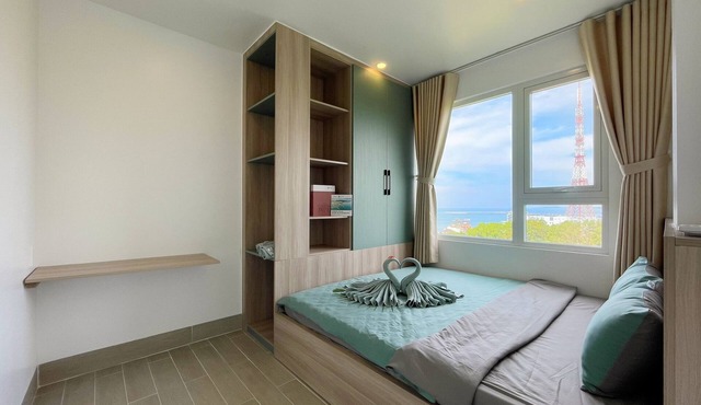 Apartment, new, fully furnished, central, beachfront 66033