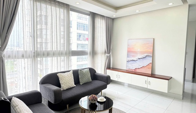 Apartment in District 7 Near SECC