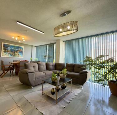 AR Suites 4 La Calzada