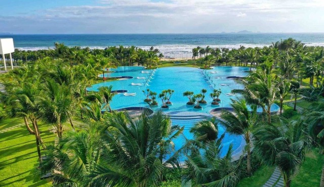 Arena Cam Ranh Ocean View Resort