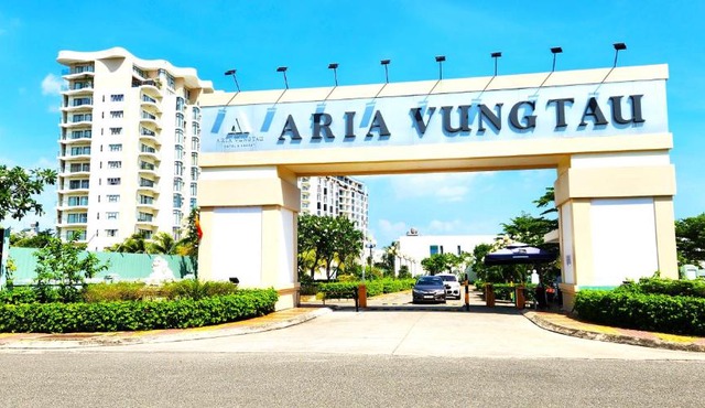 Aria Blue Sapphire Apartment