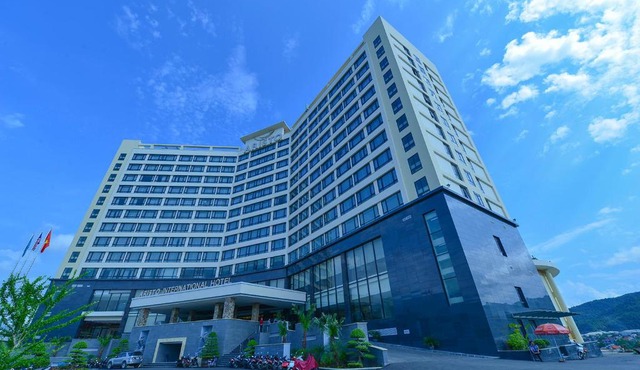 Aristo International Hotel