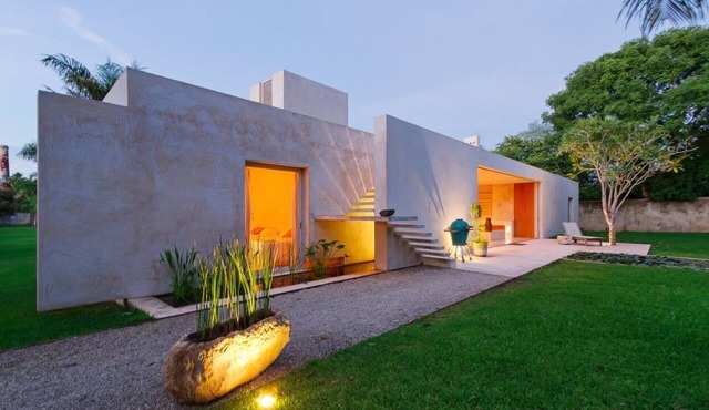 Award-Winning Private Villa, Chic Retreat Outside Mérida in Nature