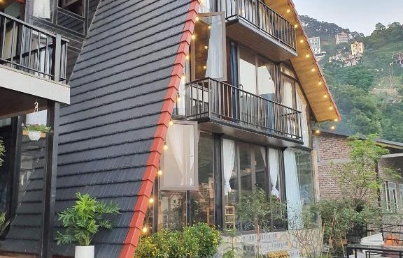 Bách Xanh House. Nhà Đa Giác