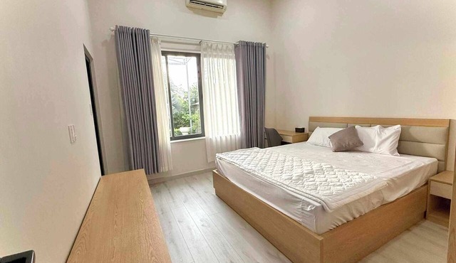 Bao Ong Thien Retreat