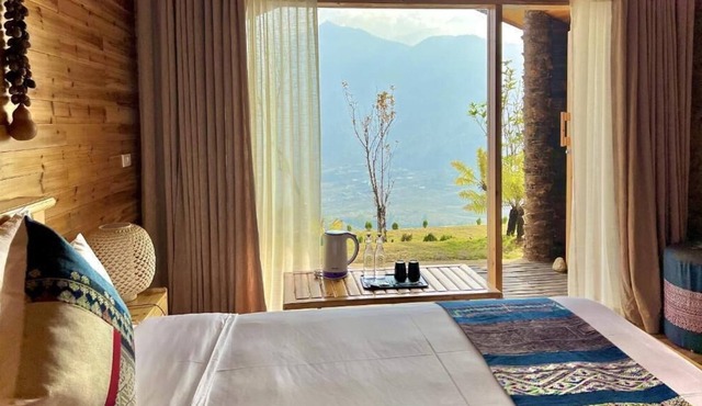 Be immersed in Nature Lodge in Muong Hoa valley*Breakfast*Infinity Pool