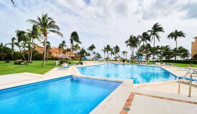 Beach Escape | 2BR | Pool & Ocean Breeze