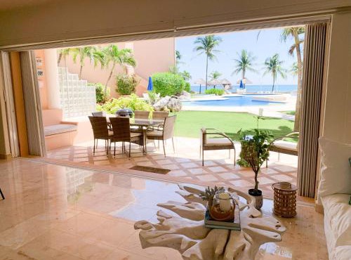 Beachfront Breathtaking Views Puerto Aventuras