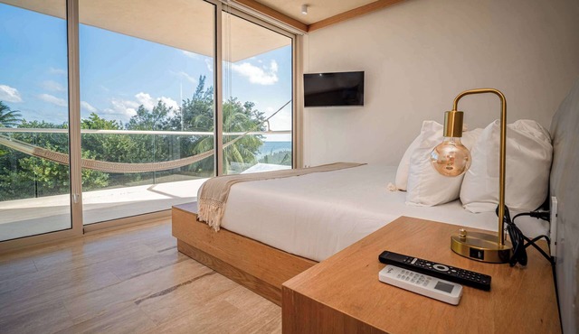 Beachfront Design Apartment | Rooftop Pool