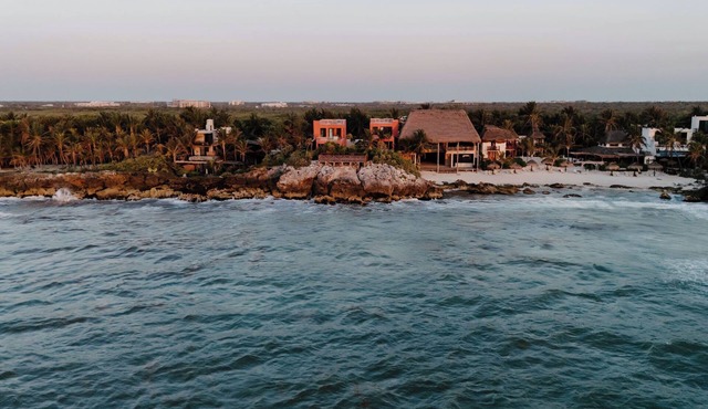 Beachfront Hacienda in Tulum Beach for 24 guests