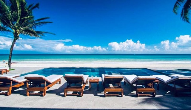 Beachfront Villa Large Groups, Fully Staffed with Transportation Included, All Inclusive Optional
