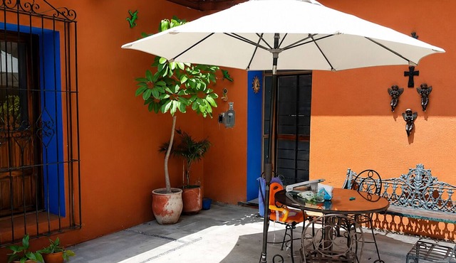 Beautiful apartment located just a 10-minute walk from the Zócalo.
