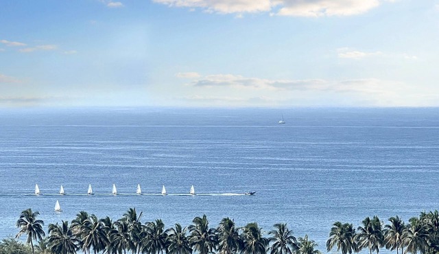 Beautiful Condo with Private Beach Club