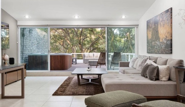 Beautiful Condo with Jacuzzi in Polanco