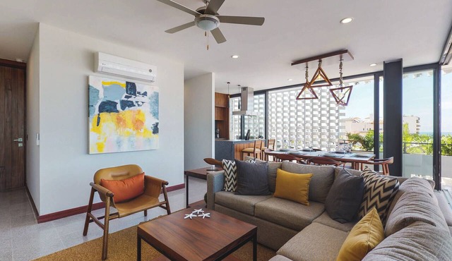 Beautiful Condo in the heart of Zona Romantica! 2BD Condo for rent in Old Town,
