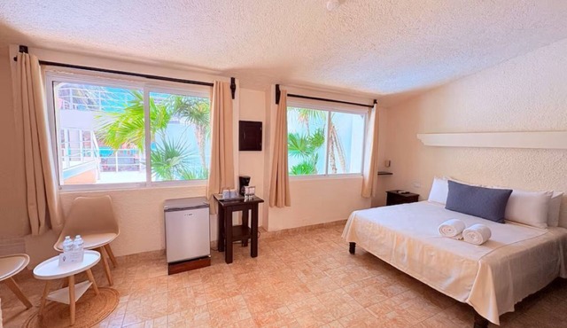 Beautiful Deluxe Room with Ocean View in Playa