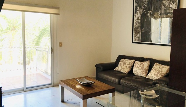 BEAUTIFUL HOUSE IN EXCLUSIVE CONDO W/BEACHFRONT
