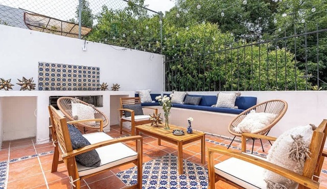 Beautiful house in Condesa with 2 terraces and 8bd