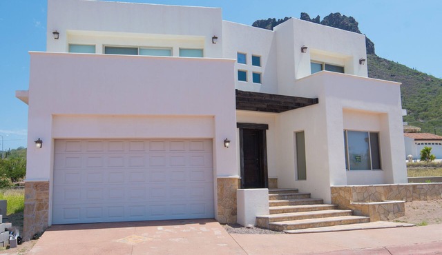 Beautiful house in Los Algodones