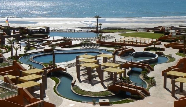 Beautiful Las Palomas Golf Resort 2 BR Condo **Best Rates**