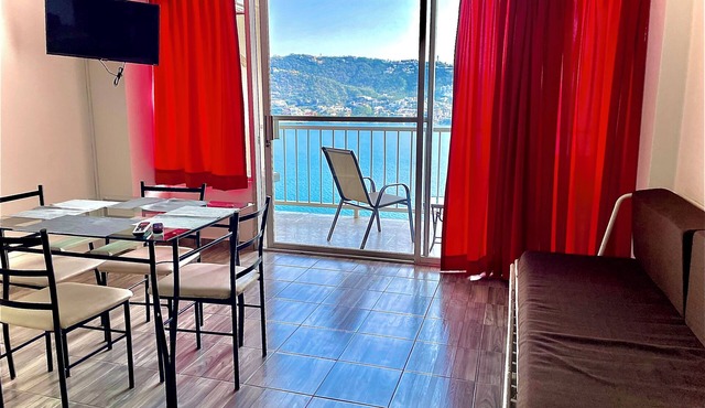 Beautiful Twin Towers Suite