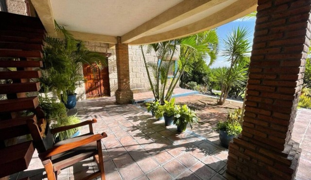 Beautiful Villa inside the Balvanera Golf Club!