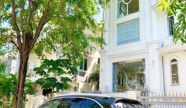 Benzen Villas Nha Trang