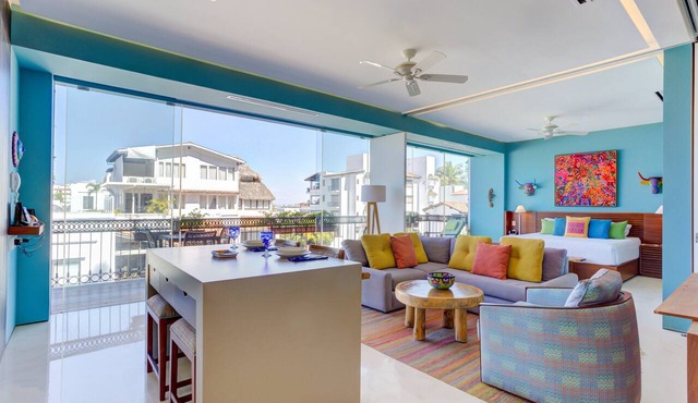 Best Rooftop Romantic Zone 1 Bed 2 bath Ocean View
