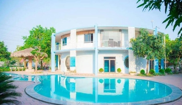 Biển Đông Complex