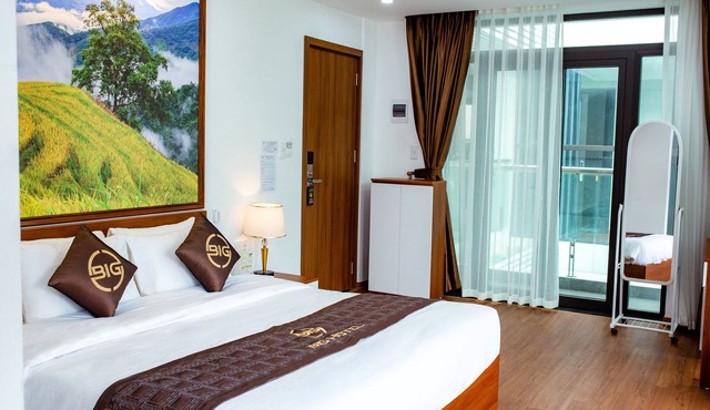 BIG HOTEL LÀO CAI