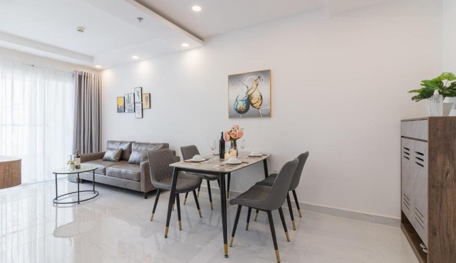Big Promo 20% Luxury 2BR Apt - City Skyline View- Hot