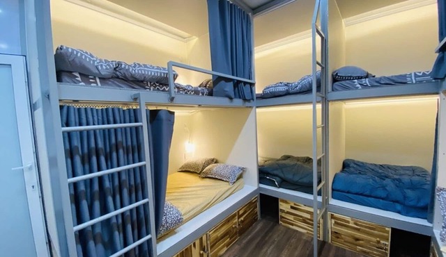 Biggest Dorm Beds @Gare de L'amour hostel 5 mins walk to Backpackers Street